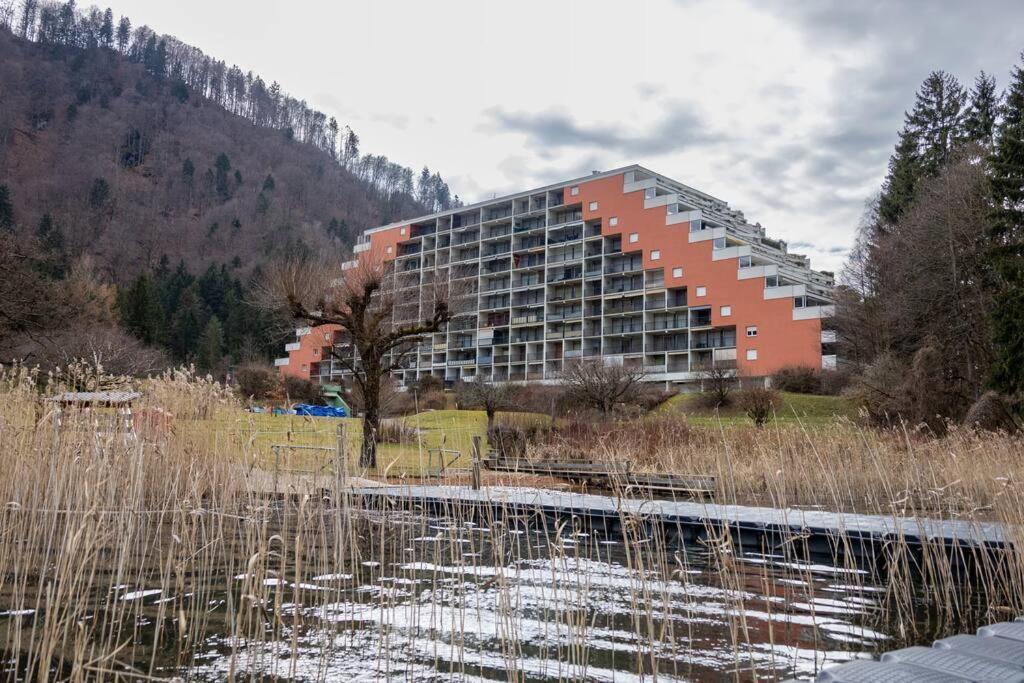 לאנדסקרון Apartment Am Ossiachersee Mit Eigenem Seezugang מראה חיצוני תמונה